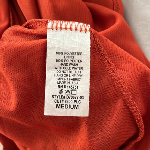 Peach Love California Rust Color Floral long sleeve Shift Keyhole size m NWOT - Picture 7 of 7